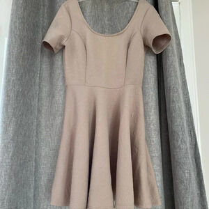 Finn & Clover size large‎ tan dress Anthropologie